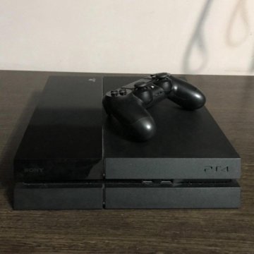 ЧИТАТЬ ОПИСАНИЕ Sony Playstation 4