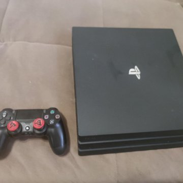 Ps4 pro +bloodborn