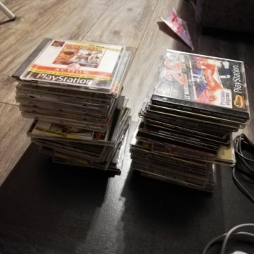 Продам Sony PlayStation 1