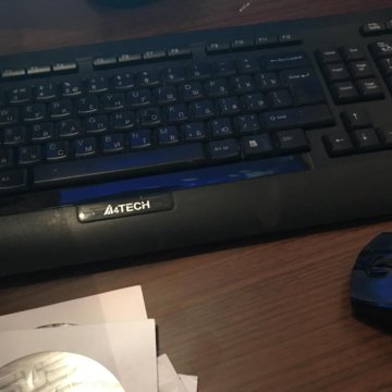 Беспроводные клавиатура и мышь A4tech