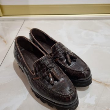 Женские лоферы из натуральной кожи