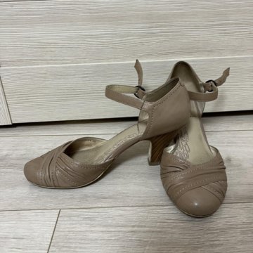 Туфли Chester 38