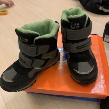 Ботинки полусапожки демисезонные капика утепленные