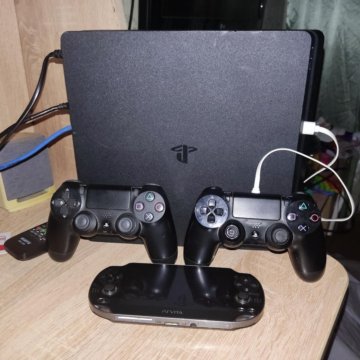 Sony PlayStation 4 slim 1 tb Sony PlayStation Vita