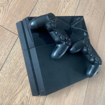 Sony PlayStation 4
