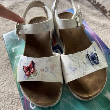 Сандалии Monnalisa, 28 размер ( 18 см)