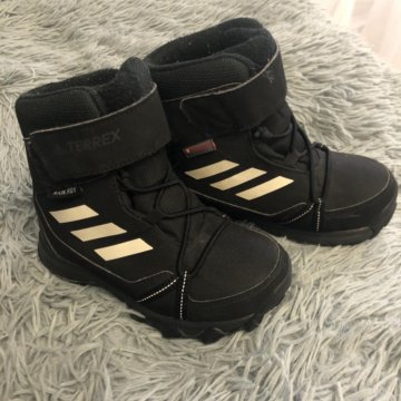 Ботинки для мальчика.