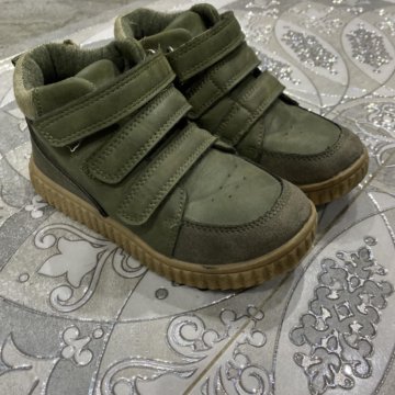 Осенние ботинки