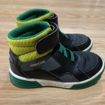 Демисезонные ботинки Geox 27 размер