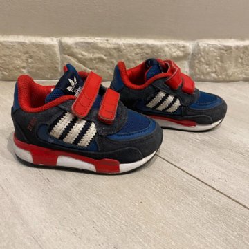 Детские кроссовки adidas 20 размер