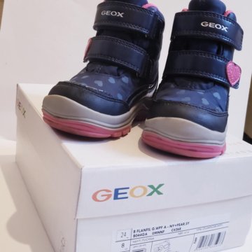 Ботинки зимние Geox 24