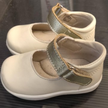Сандали для девочки