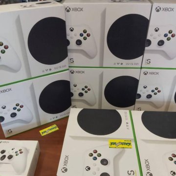 Игровая приставка Microsoft Xbox Series S 512GB