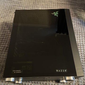 Игровой корпус Ginzzu CL180