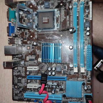 Материнская плата