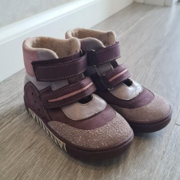 Демисезонные ботинки Лель 26 размер