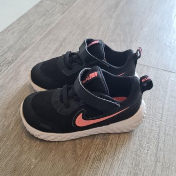 Кроссовки Nike 25 размер 9с