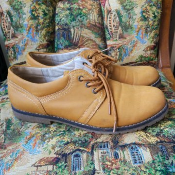 Полуботинки.