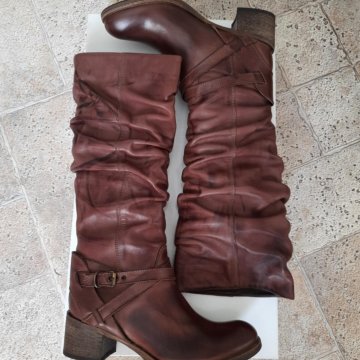 Сапоги слаучи кожа Италия