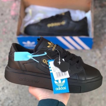 Женские кроссовки Adidas Sleek Super