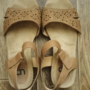 Ортопедические босоножки