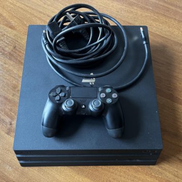 Sony Playstation 4 Pro 1 tb