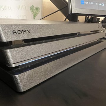 PS 4 pro 1 tb