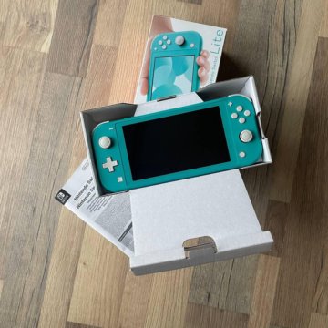 Nintendo Switch Lite Березовый