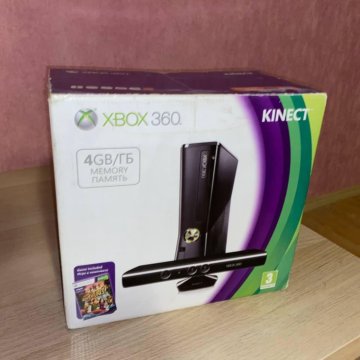 Игровая приставка Xbox 360