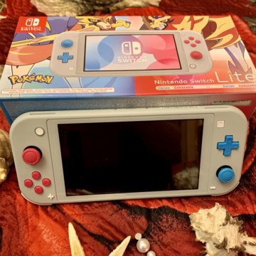 Игровая Nintendo Switch Lite Zacian and Zamazenta
