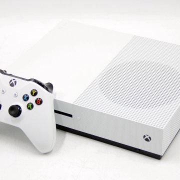 Игровая приставка Xbox One S 500 GB Б/У
