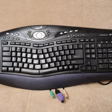Клавиатура Genius Ergomedia 700