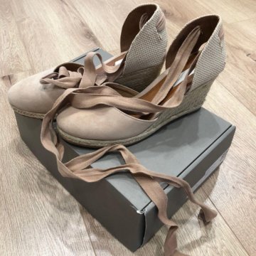 Босоножки 38 размер