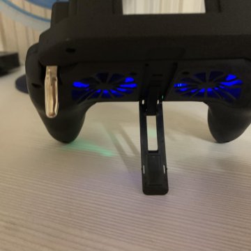 Джойстик для игр с охлаждением