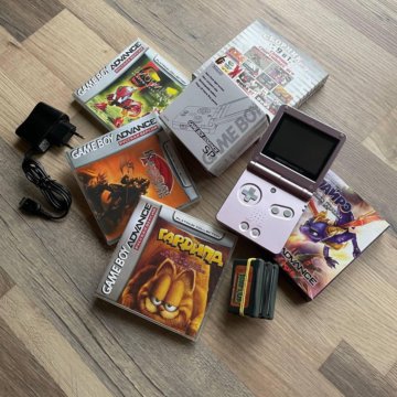 Nintendo GameBoy Advance SP AGS-001, Pearl Pink