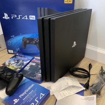 PS4 Pro 1TB CUH-7208B