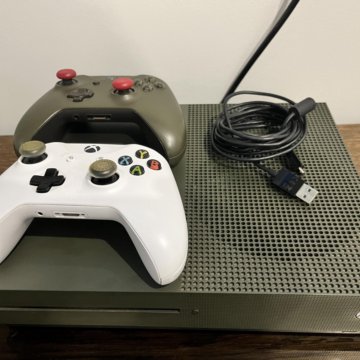 Xbox One S 1 Tb (2 джостика)