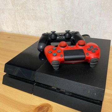 Sony Playstation 4 FAT 500GB + 2 джойстика