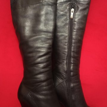 Сапоги зимние на каблуке р.36