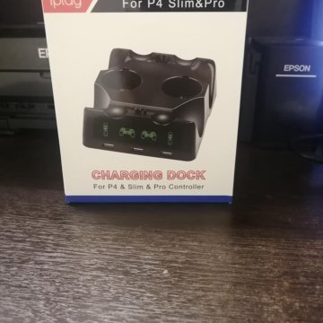 Зарядная станция для джойстиков PS4 и PS Move