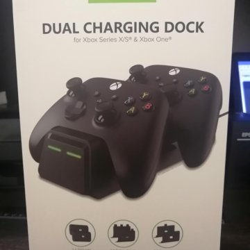 Зарядная станция Xbox Series S/X + 2 аккумулятора