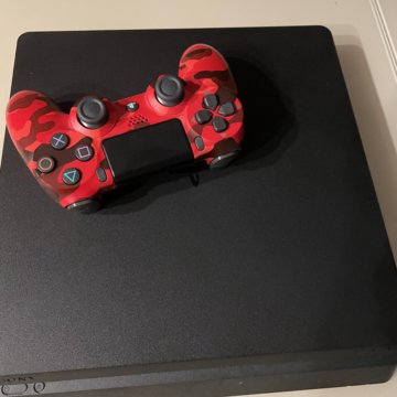 Playstation 4 slim 1 tb