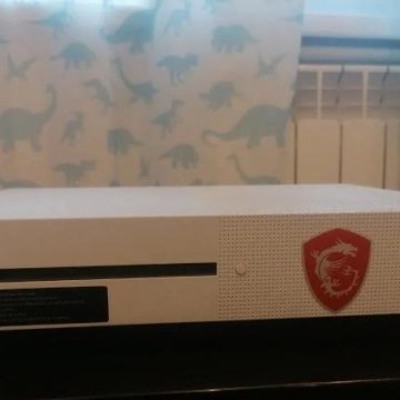 Xbox One S 1Tb