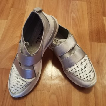 Туфли спортивные женские 38 р