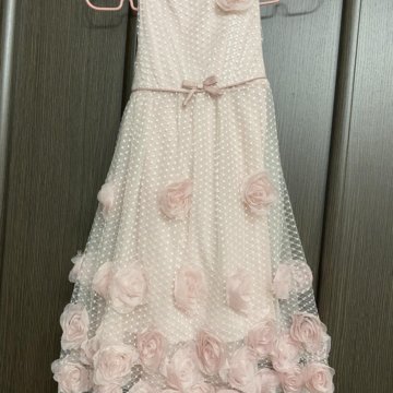 Платье новое