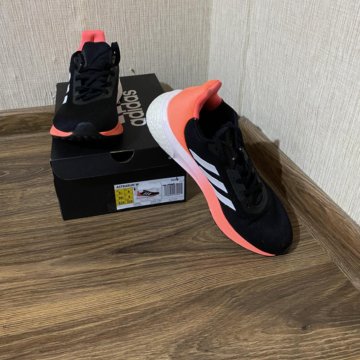 Кроссовки для бега Adidas Astrarun