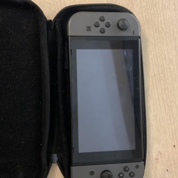 Nintendo switch rev 2 с играми