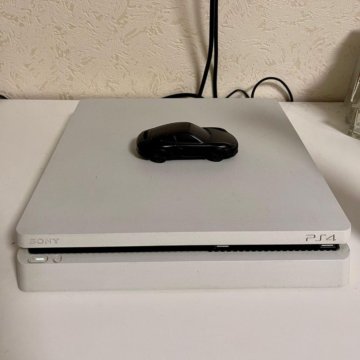 PS4 Slim 500 Gb White с играми