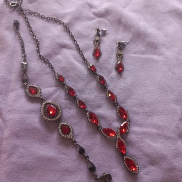 Комплект бижутерии