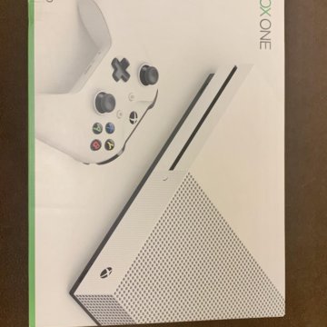 Продаю приставку Xbox One S